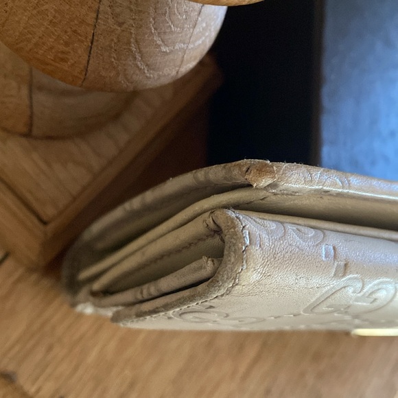 Gucci wallet with original box - Picture 11 of 17